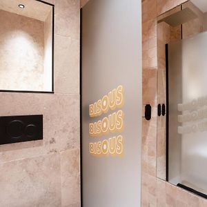 Chambre Lit Queen-Size
